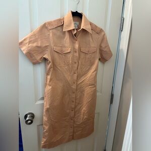 Brooks brothers 346 peach-tan utility safari dress size 4